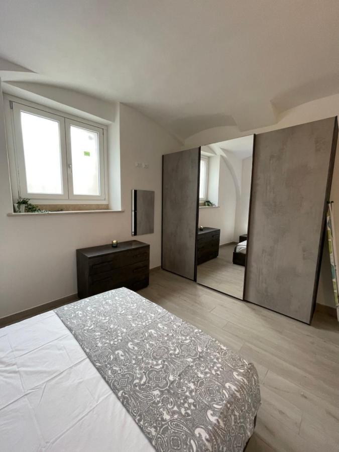 Casa Lakim Lägenhet Lonato Exteriör bild
