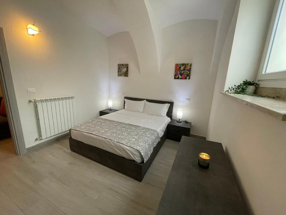 Casa Lakim Lägenhet Lonato Exteriör bild